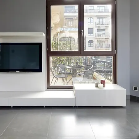 Basque By Feelfree Apartment *